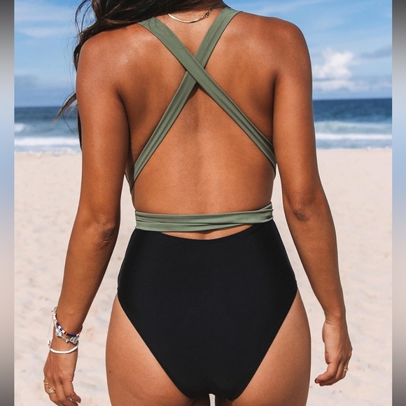 CUPSHE One Piece Swimsuit Deep V Neck Self Tied Belt Bathing Suit - M - Picture 6 of 11